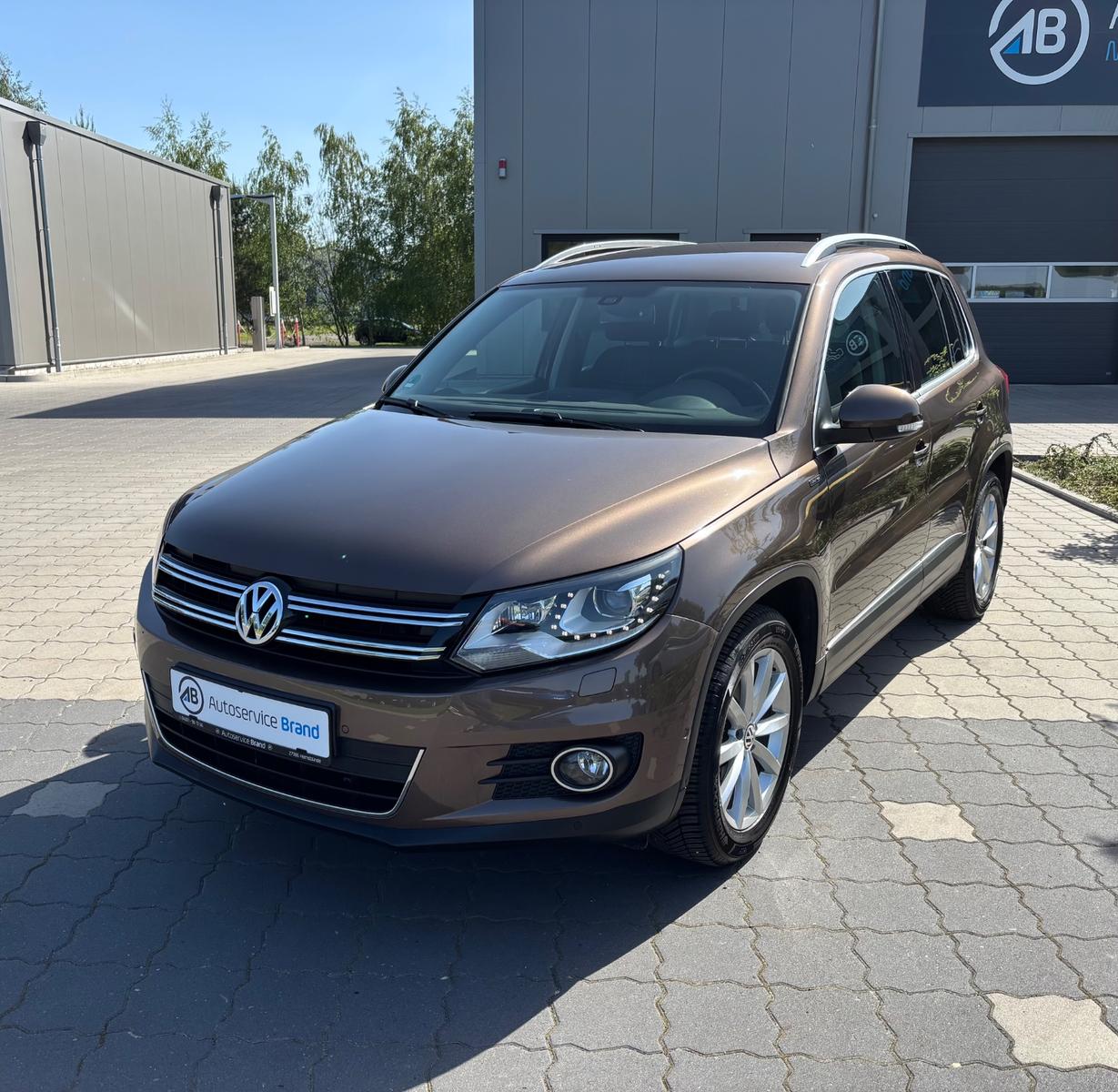 Volkswagen Tiguan Lounge Sport & Style BMT