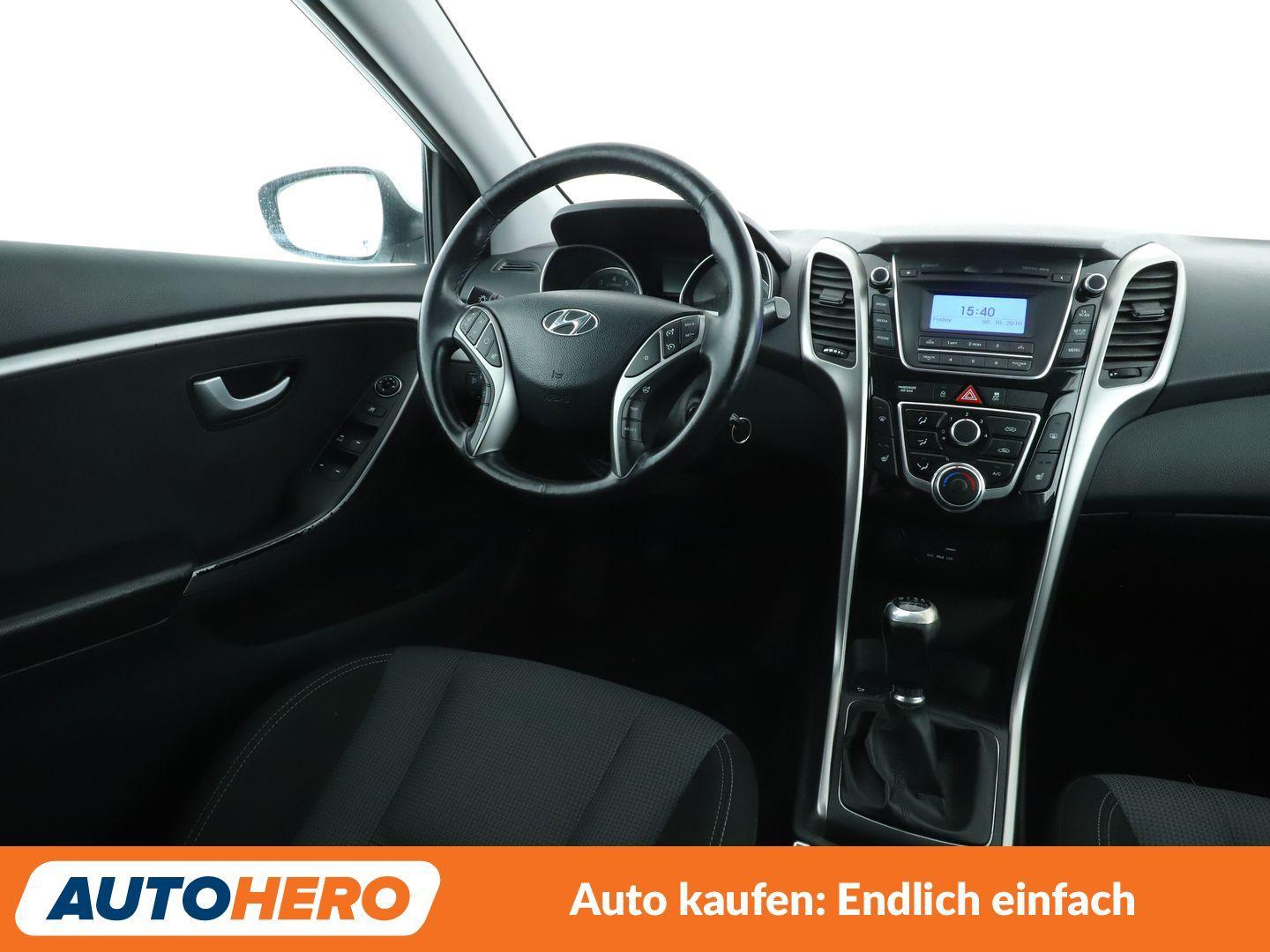 Hyundai i30 1.4 Trend blue *TEMPO*PDC*SHZ*