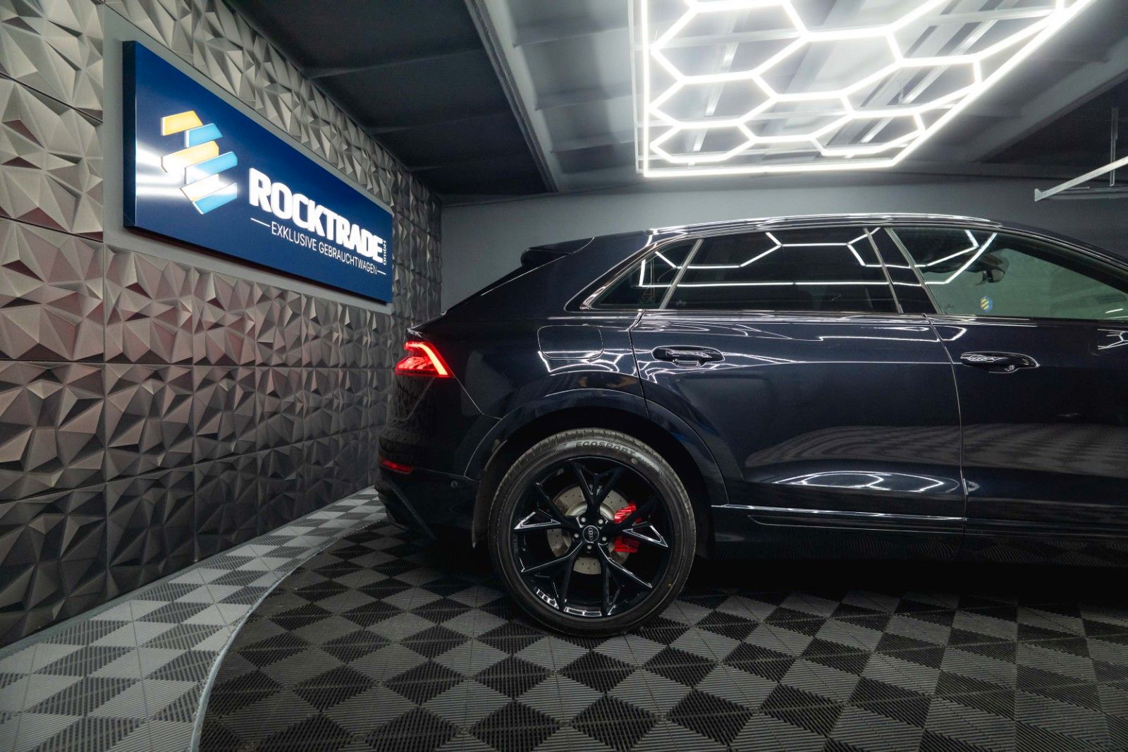 Fahrzeugabbildung Audi Q8 50 TDI quattro S-Line Black Design*ACC*22Zoll