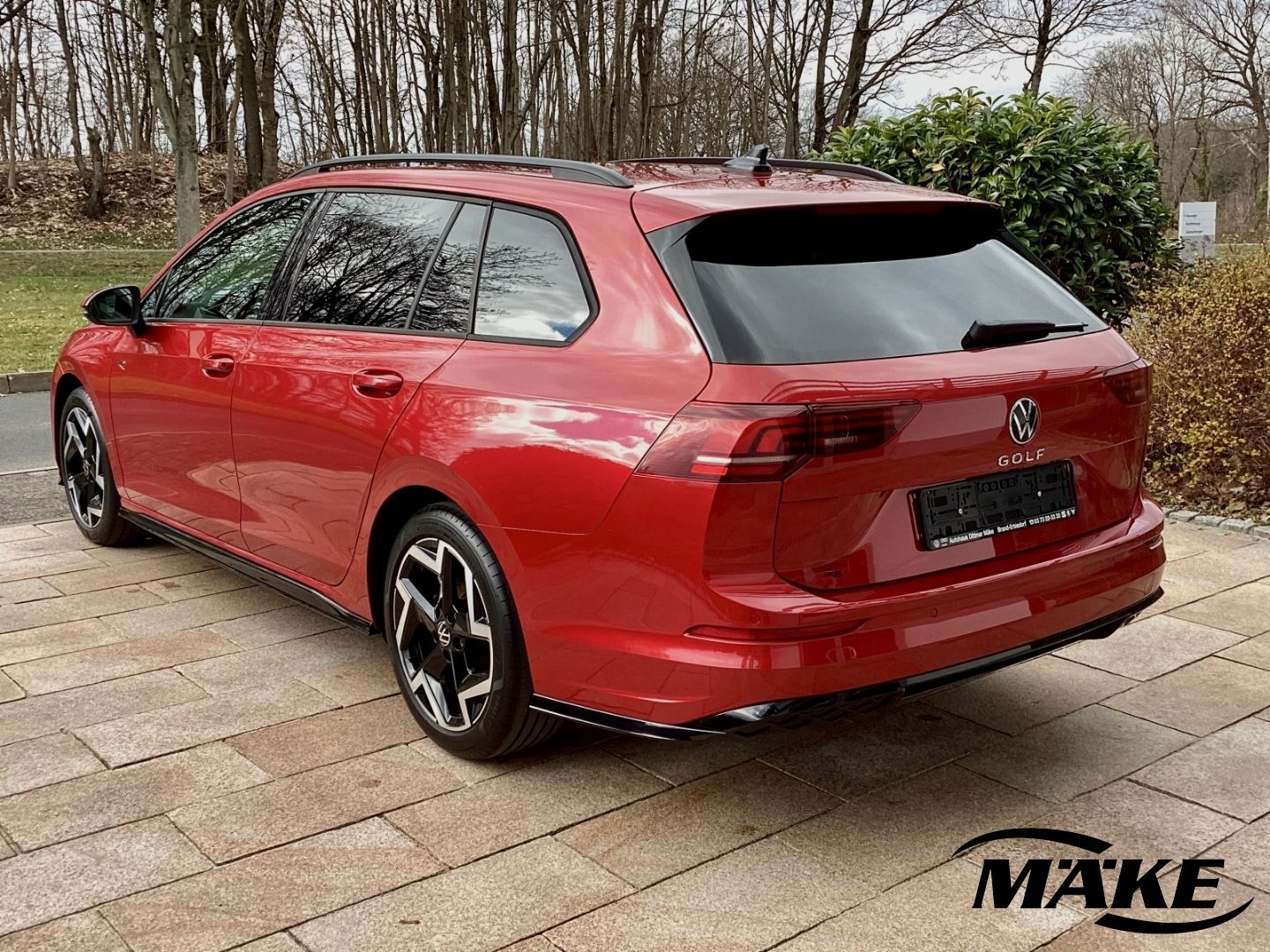 Golf Variant R-Line 1.5 TSI AHK ACC RFK NAV LED 