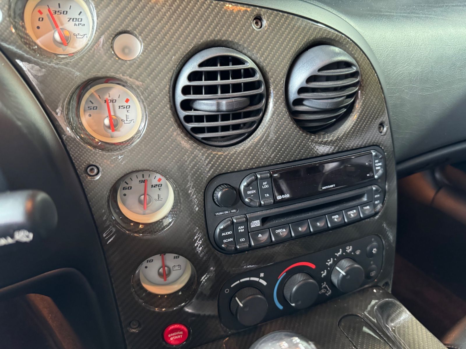 Fahrzeugabbildung Dodge Viper SRT-10 8,3L /SIDEPIPES/EU-AUSFÜHRUNG/
