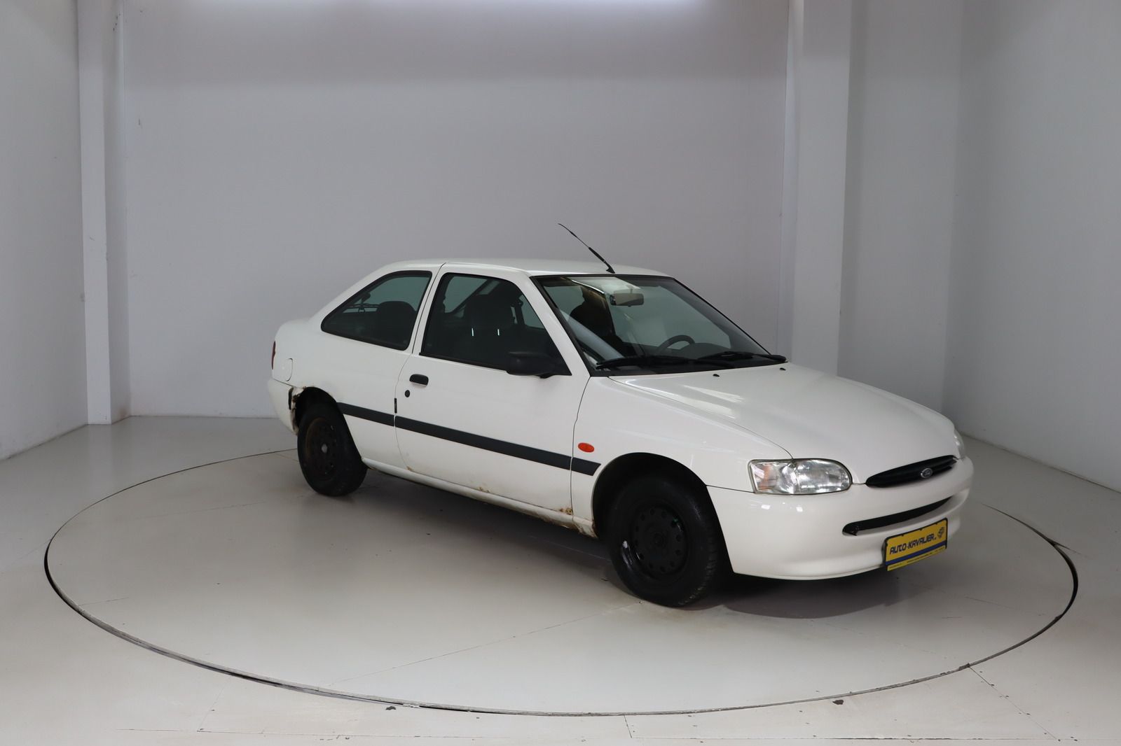 Fahrzeugabbildung Ford Escort 1.3i Flair aus 1. Hand