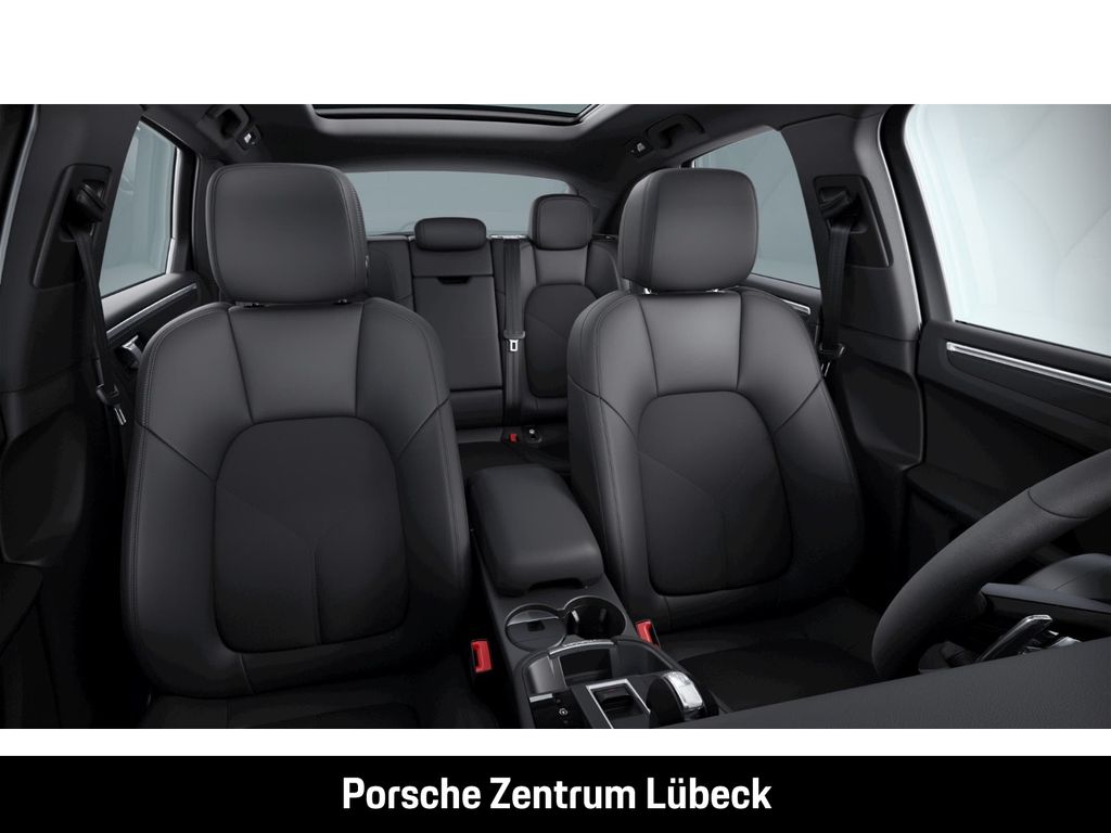 PORSCHE Macan 2023