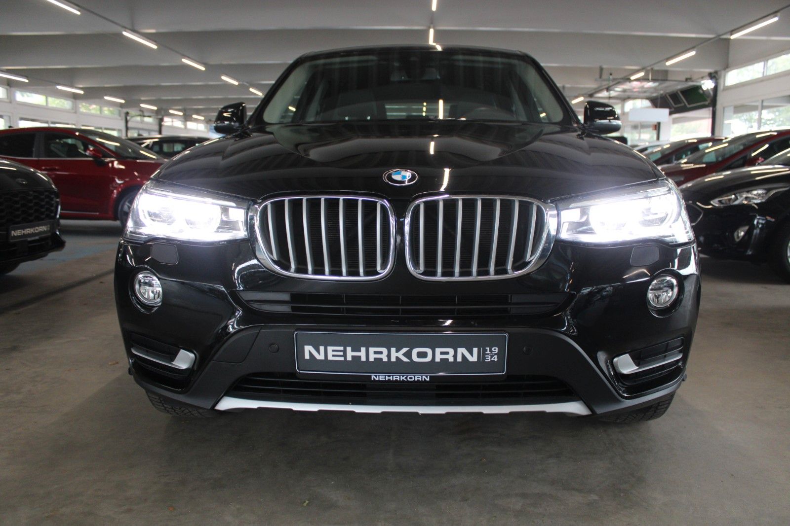 Fahrzeugabbildung BMW X3 xDrive28i xLine Aut. AHK HUD LEDER STDHZ uvm.