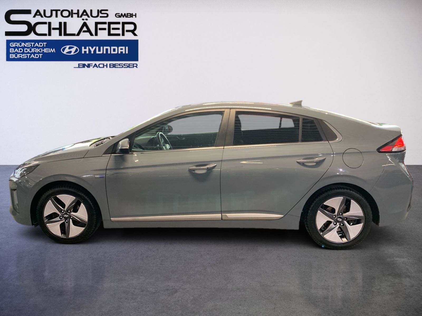 Fahrzeugabbildung Hyundai IONIQ 1,6 GDI Premium-Paket Hybrid