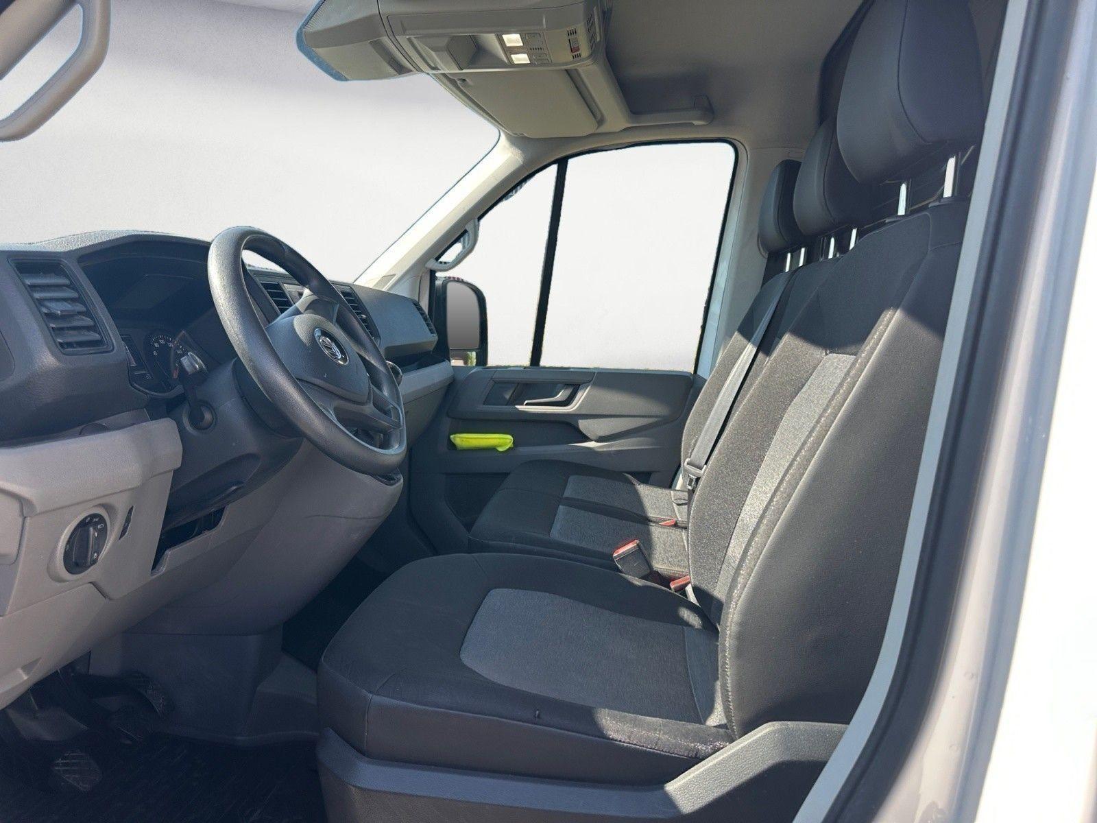 Volkswagen Crafter 30 TDI VA MR Klima KEP-Paket PDC Sitzhzg, миниатюра 10