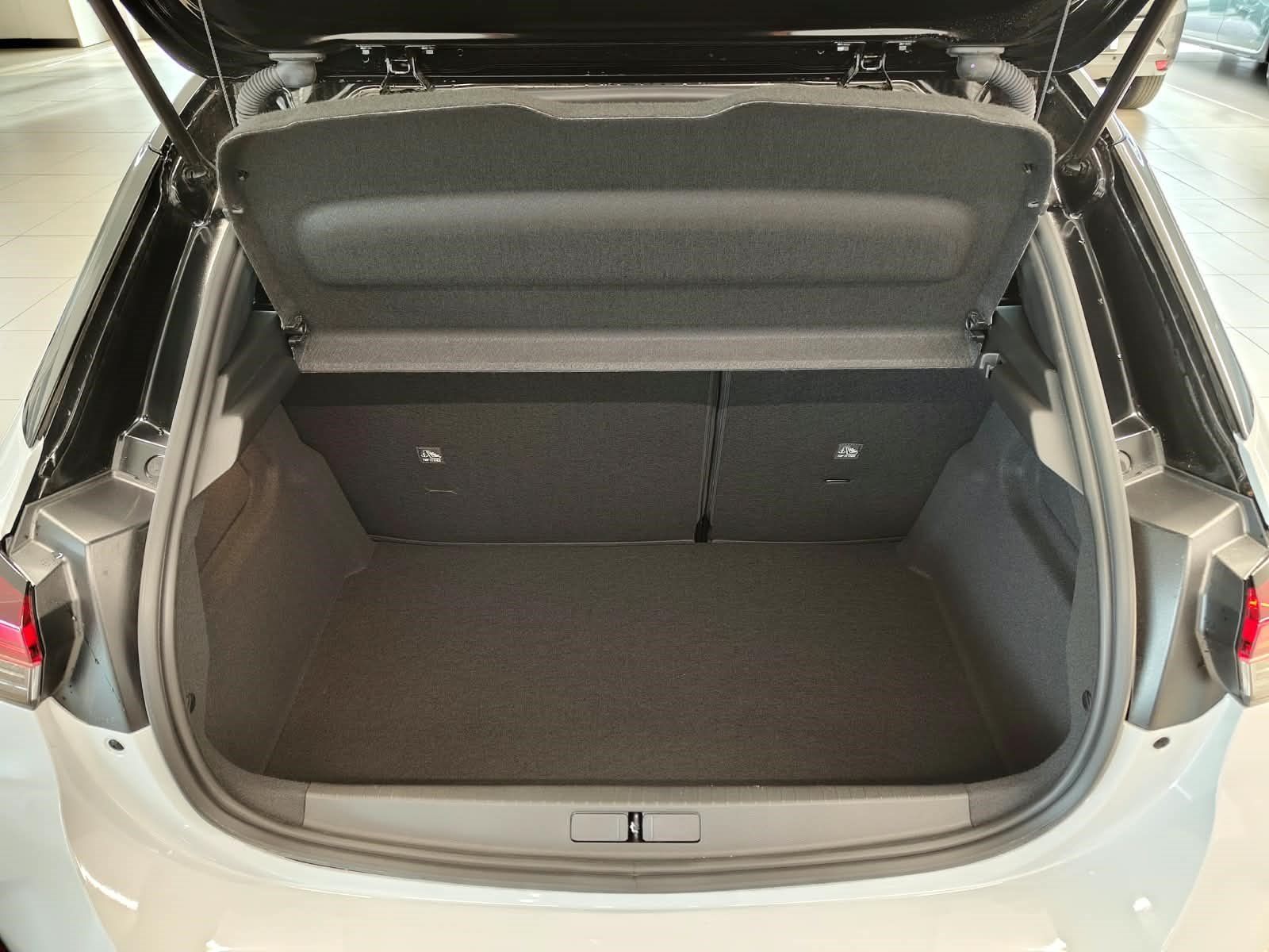 OPEL Corsa 1.2 Turbo GS IntelliLux Navi – Bild 10