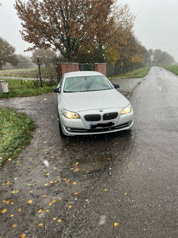 BMW f10 523i auf 19 Zoll, M. Felgen