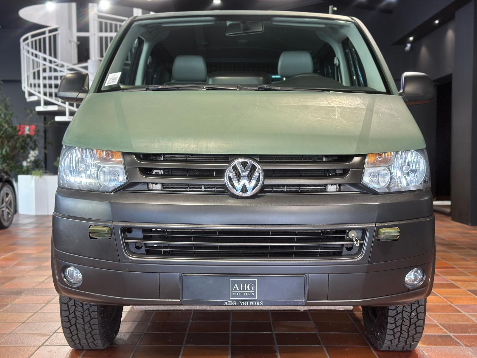 Volkswagen T5 WIDDER 4MOTION KURZ SEIKEL ROCKTON BUNDESWEHR