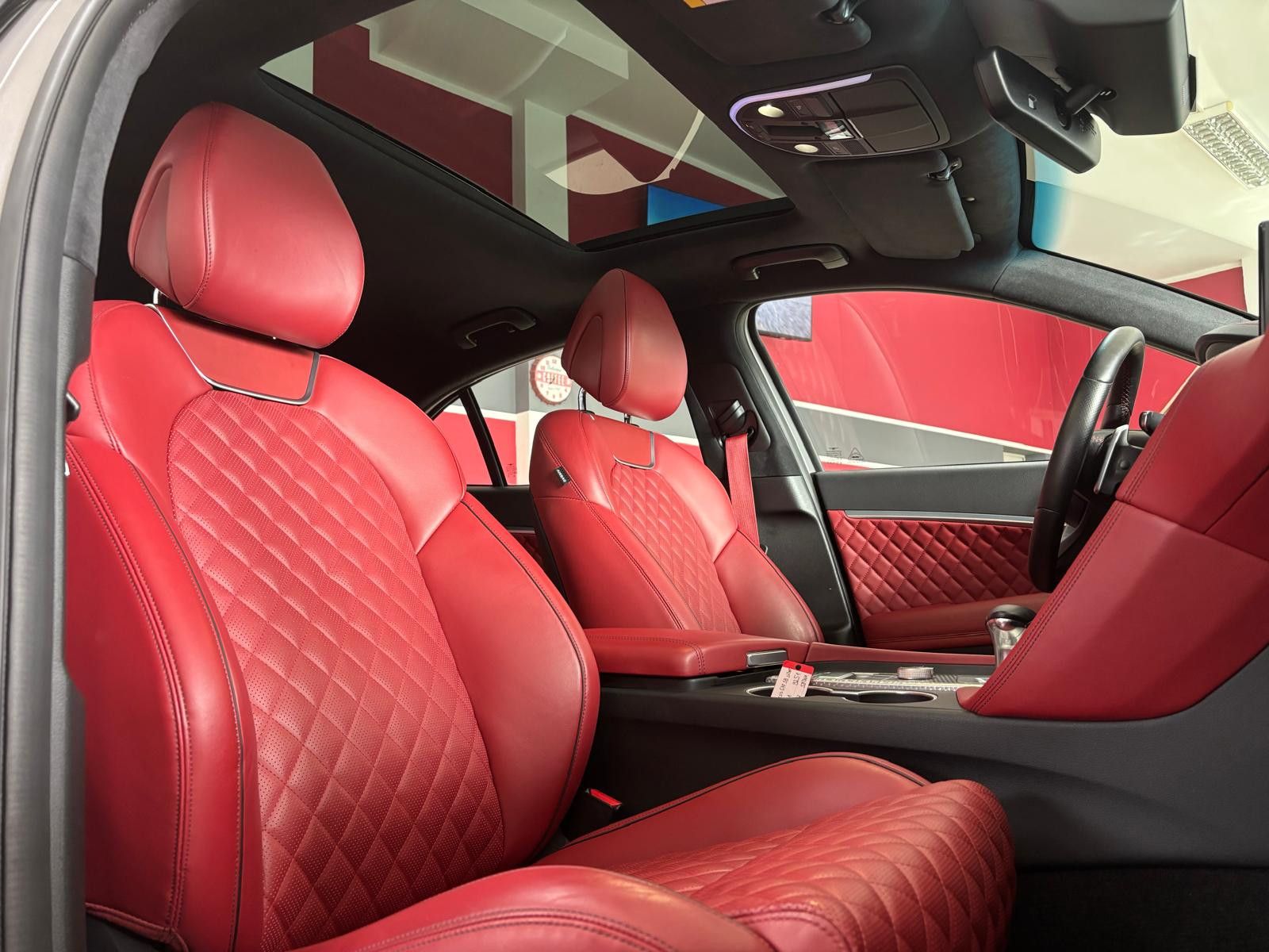 Fahrzeugabbildung Genesis G70 SB 2.0T RWD Sport ACC*PANO*NAPPA*LEXICON