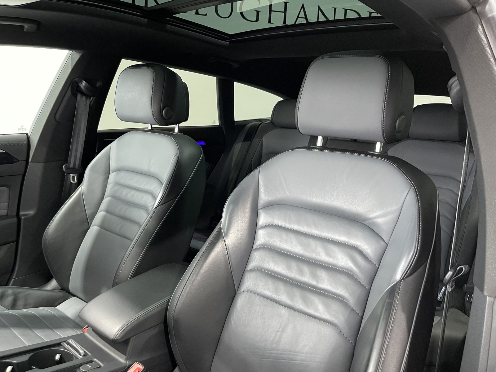 Fahrzeugabbildung Volkswagen Arteon Shooting Brake 2.0 TDI*Leder*AHK*Pano*Cam