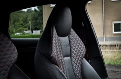 AUDI RS3 Limousine 2.5 TFSI quattro *black Edition