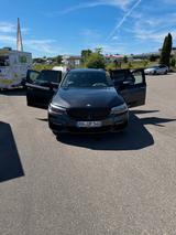 BMW 540i xDrive Touring A - - BMW 540 von privat