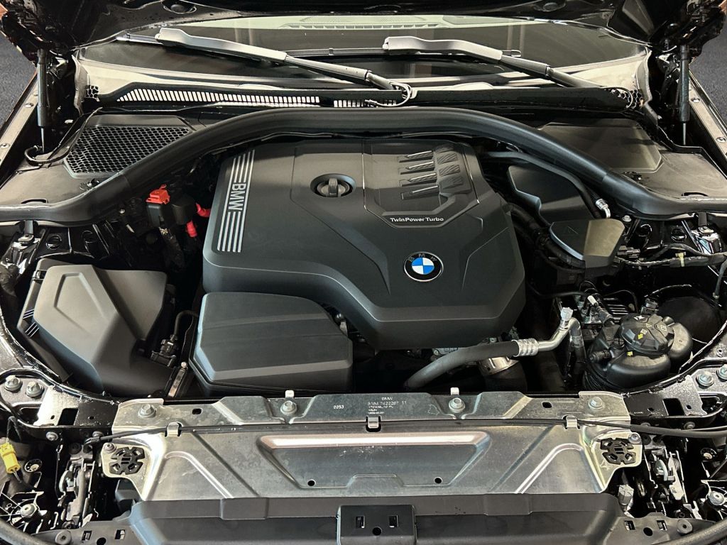 BMW 318i Touring Aut. foto 8