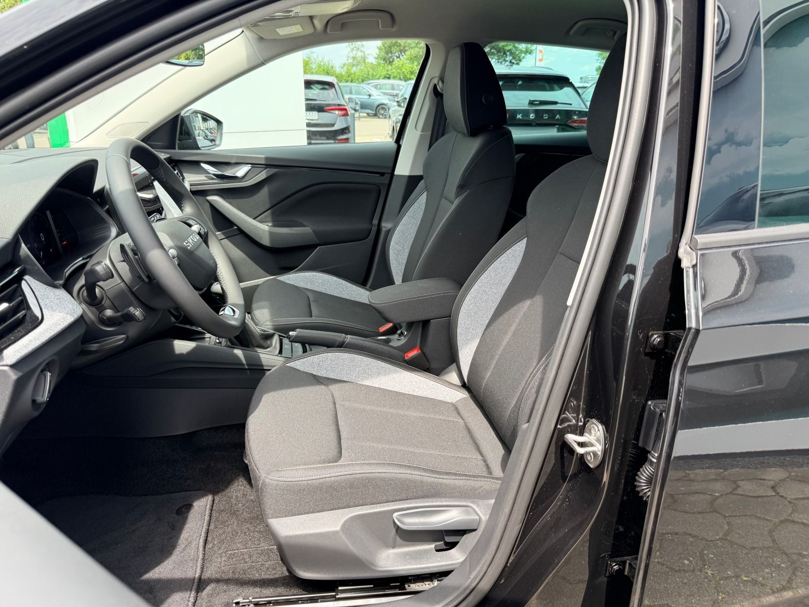 Fahrzeugabbildung SKODA Scala 1.5 TSI Balance OPF