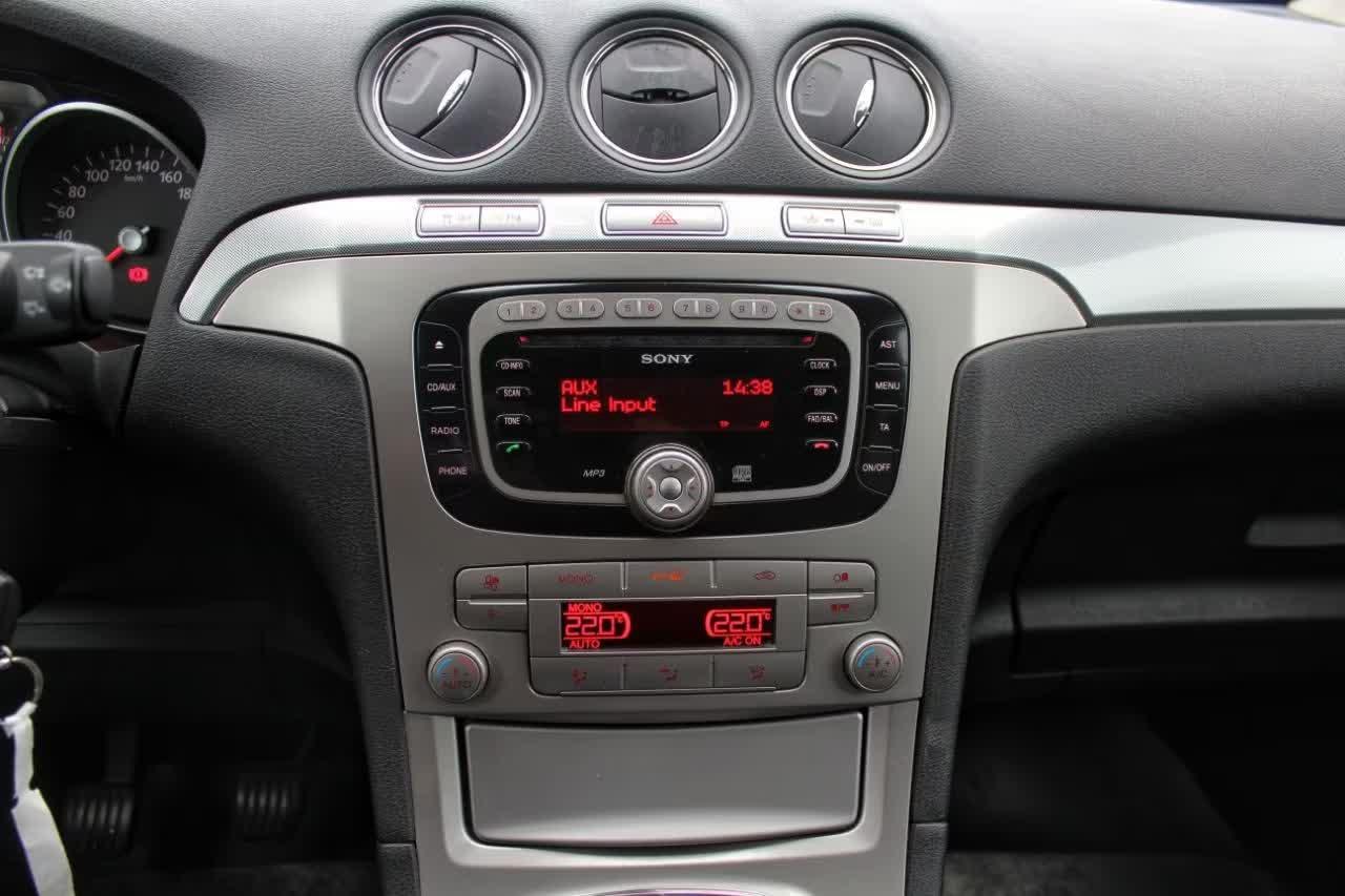 Ford Galaxy 2007 — photo 13
