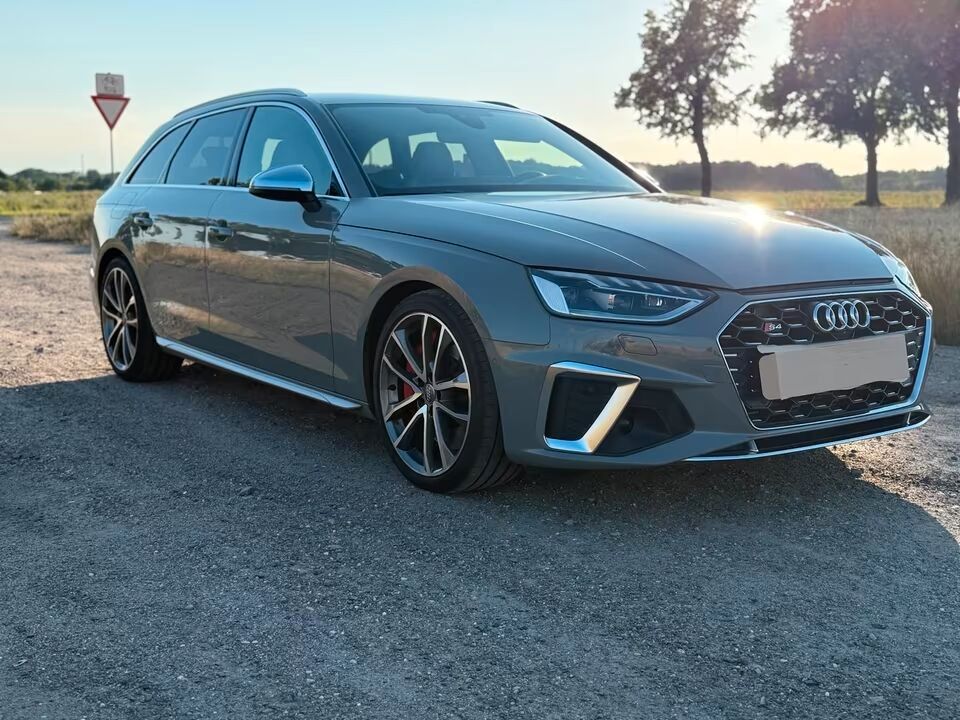 Image of Audi S4