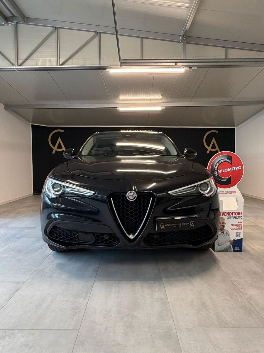 Alfa Romeo Stelvio 2.2 Turbodiesel 190 CV AT8 Q4 imagem 2