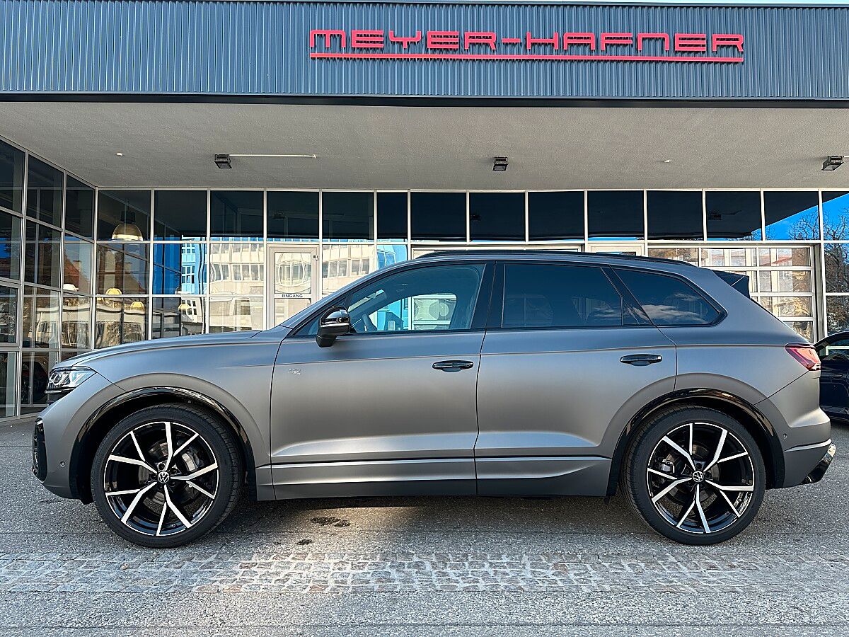 Volkswagen Touareg 4Motion V6 TDI SCR R-Line Final Editi...