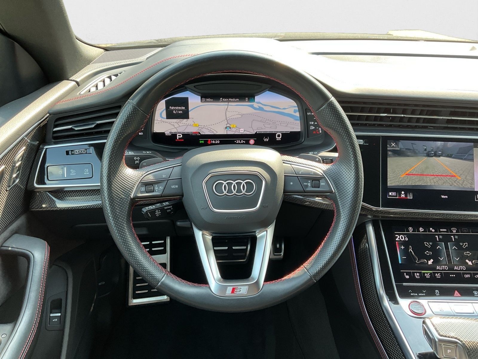 Audi SQ8 - Bild 13