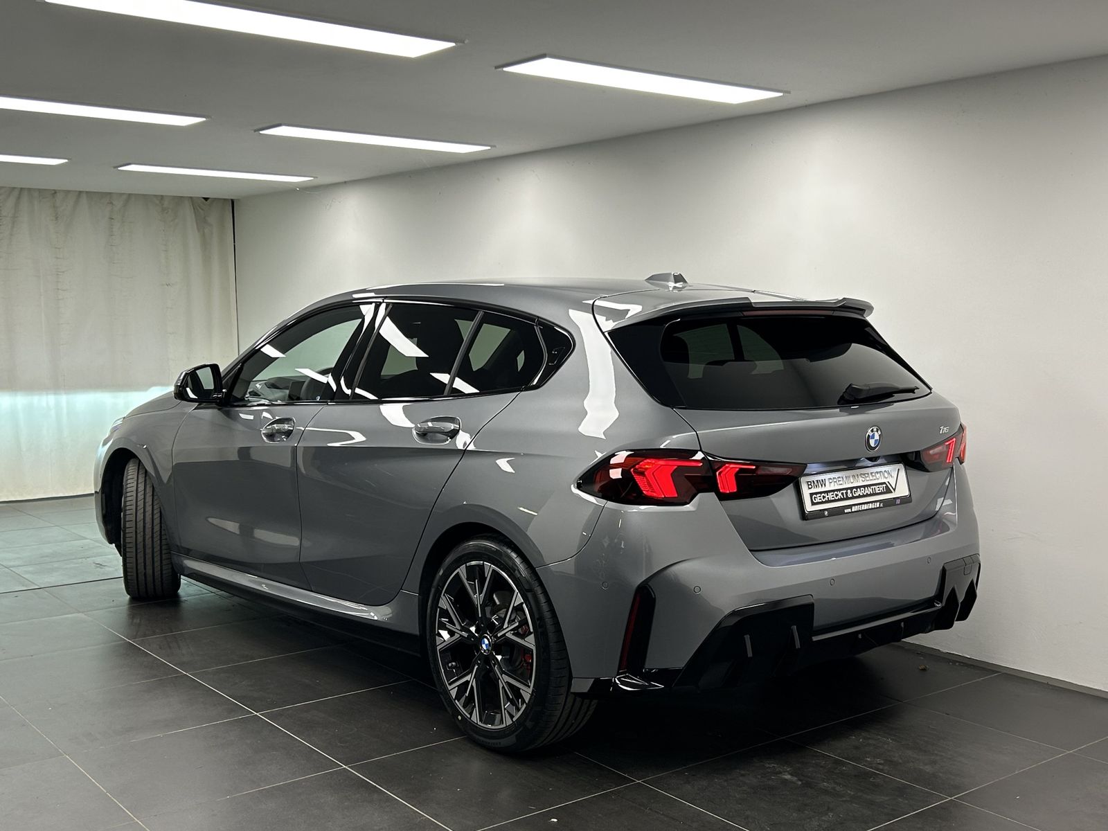 BMW 116 M Sportpaket Pro Harman/Kardon Head-Up DAB L imagem 3