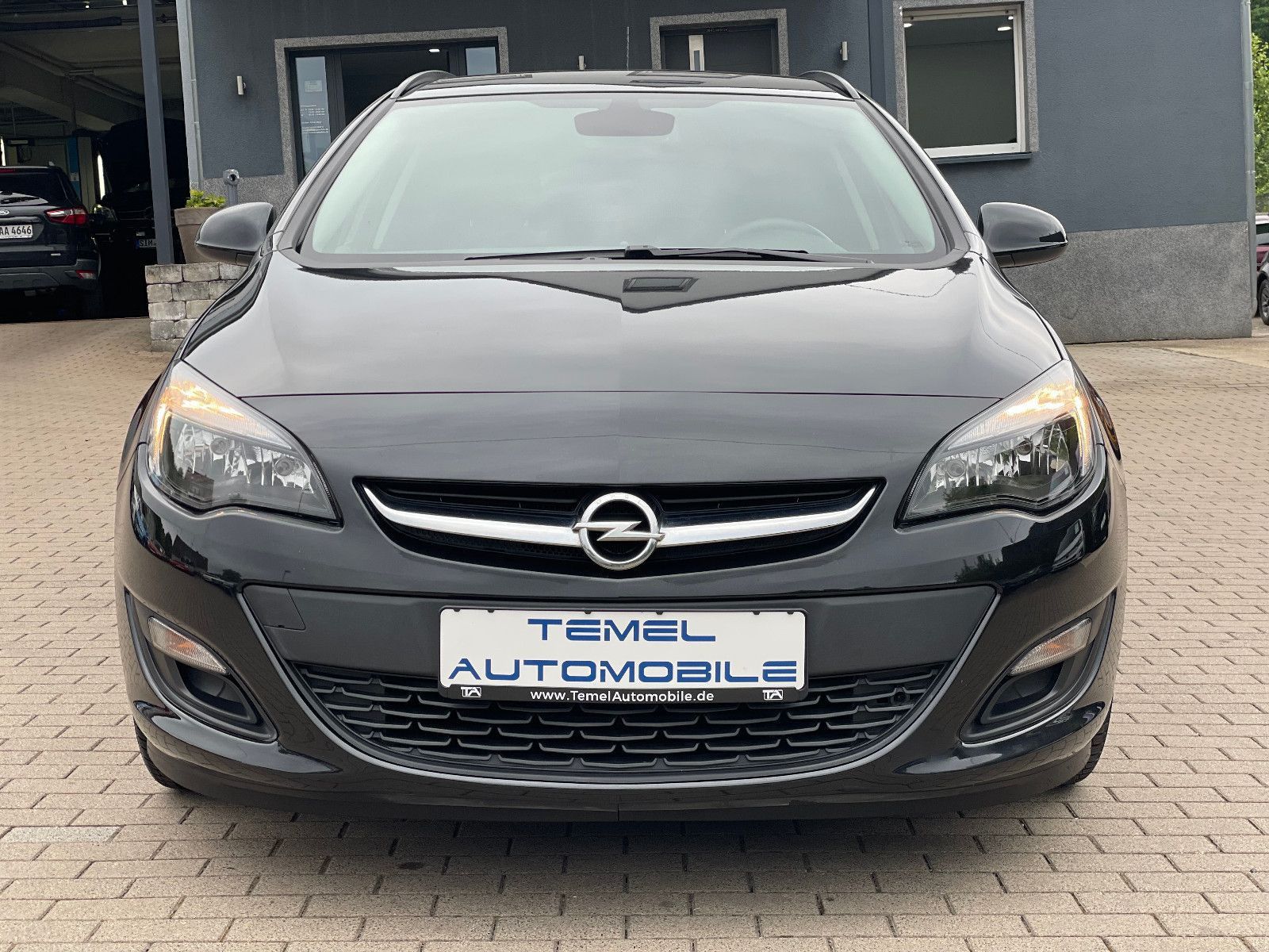 OPEL Astra, 2013, Benzin, 101 PS