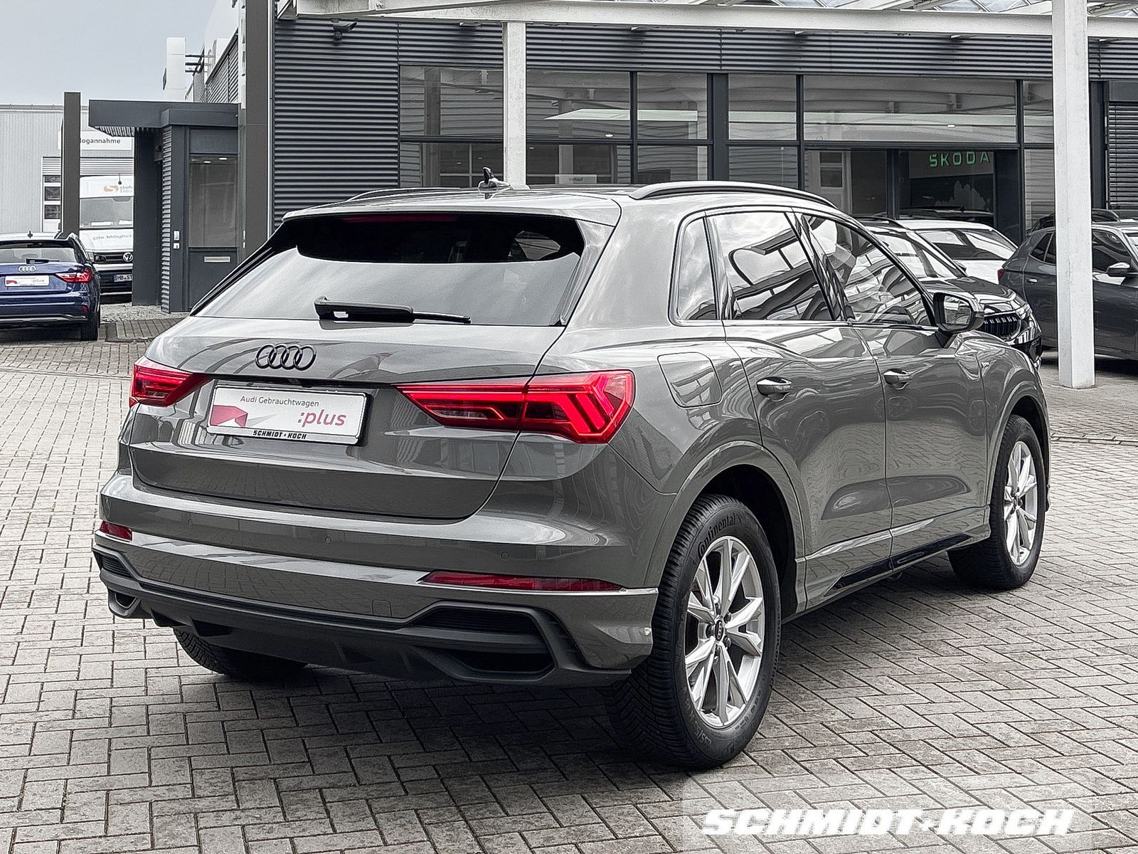 Audi Q3 SUV 35 TFSI S-TRONIC S LINE AHK NAVI LED foto 2