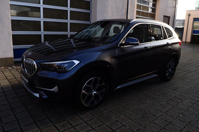 BMW X1 sDrive 18i xLine Navi Leder LED HiFi DAB