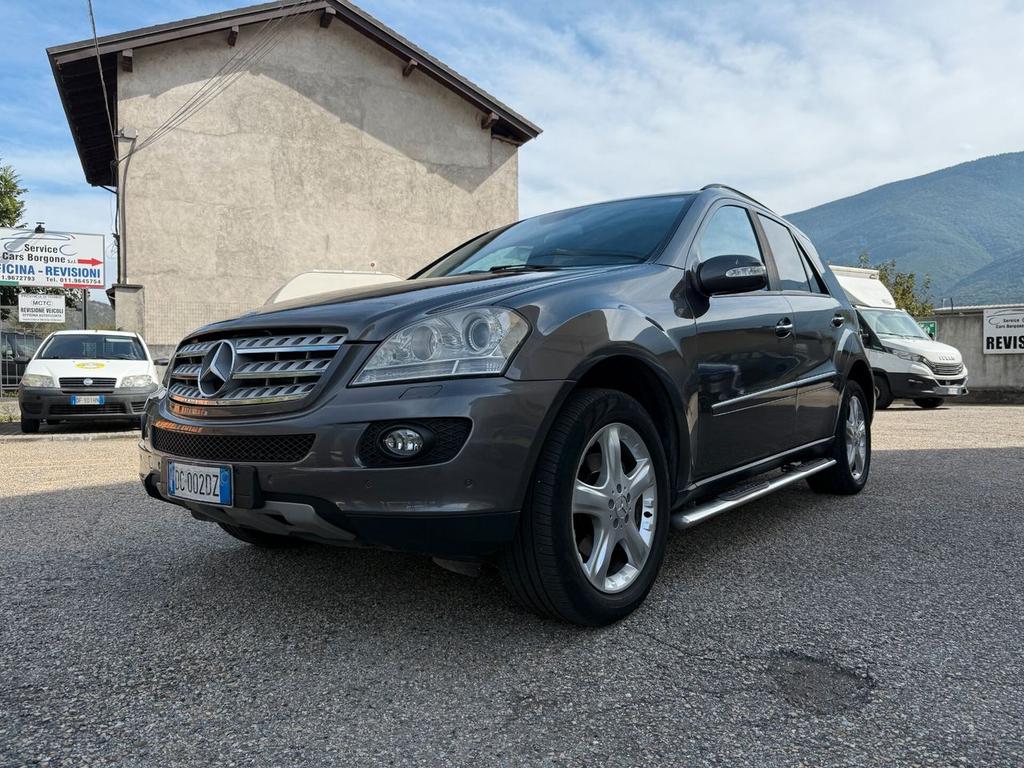 Mercedes-Benz ML 320