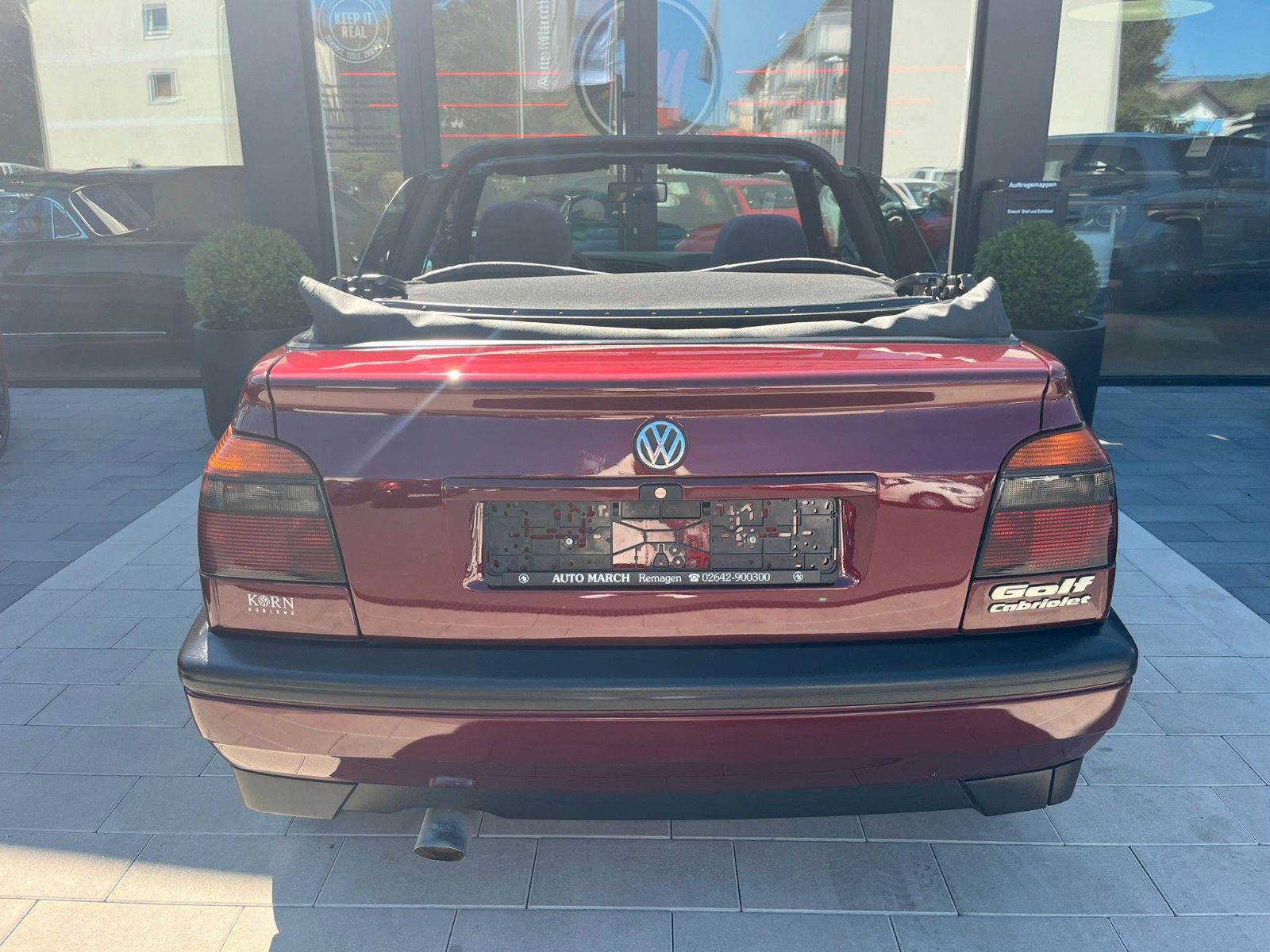 Fahrzeugabbildung Volkswagen Golf 3 Cabriolet*1.Hand*elktr. Verdeck