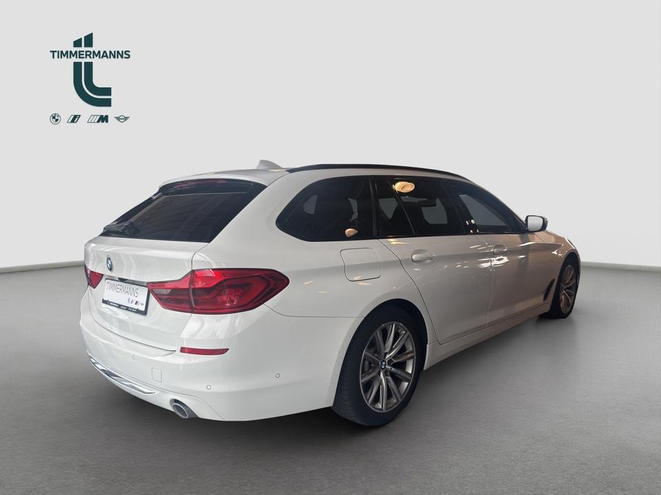 BMW 525d Touring Luxury Line  AHK HUD MEMORY