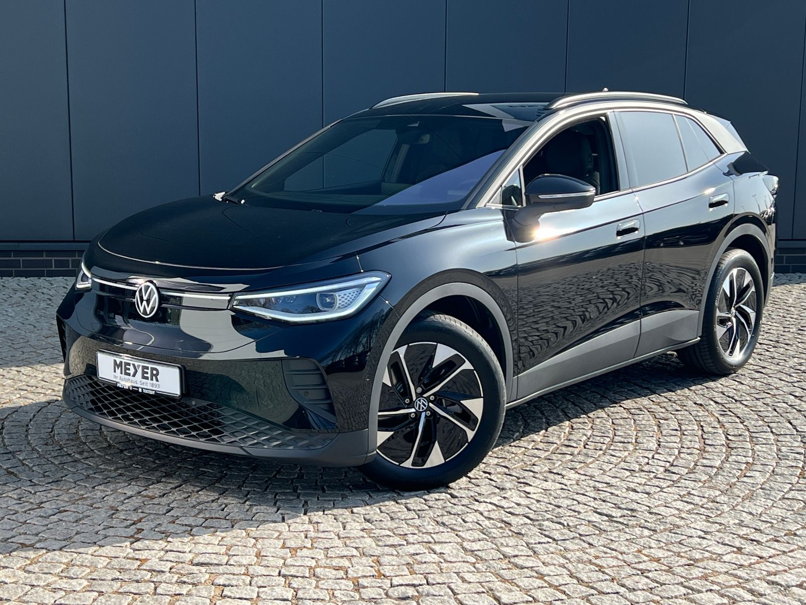 Fahrzeugabbildung Volkswagen ID.4 Pro 210 kW *Infotainment-Paket, Design-Pake