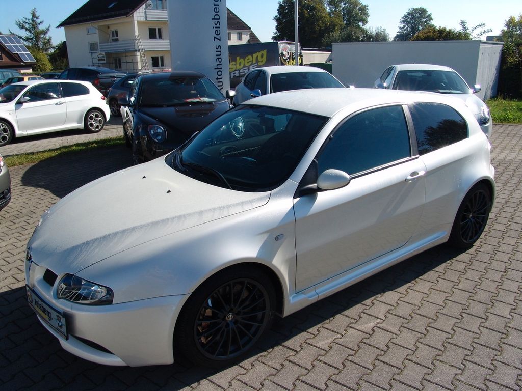 Alfa Romeo Alfa 147 GTA 1 Hand / Neuwertig /Traum Historie