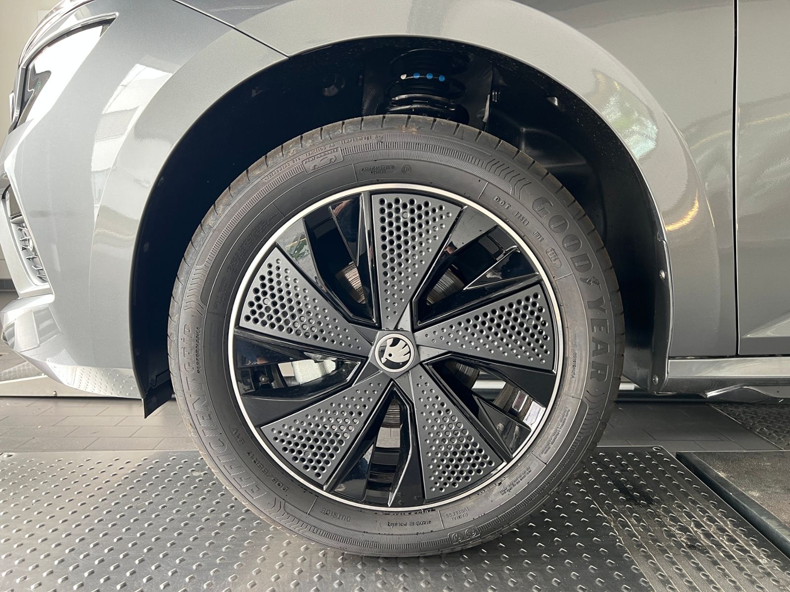 Fahrzeugabbildung SKODA Kamiq Monte Carlo 1.0 TSI DSG *Matrix-LED, ACC,