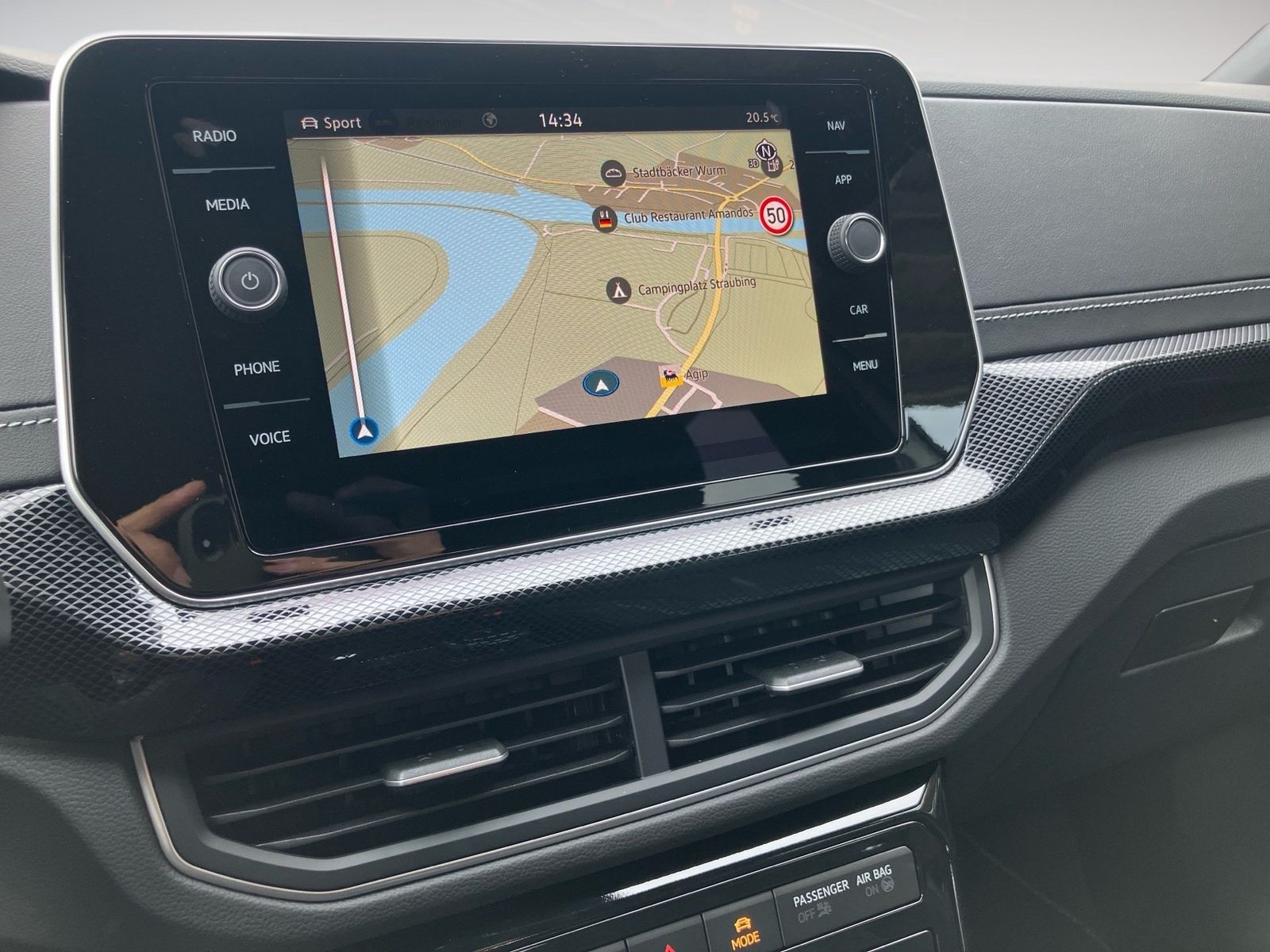 Volkswagen T-Cross - Bild 12