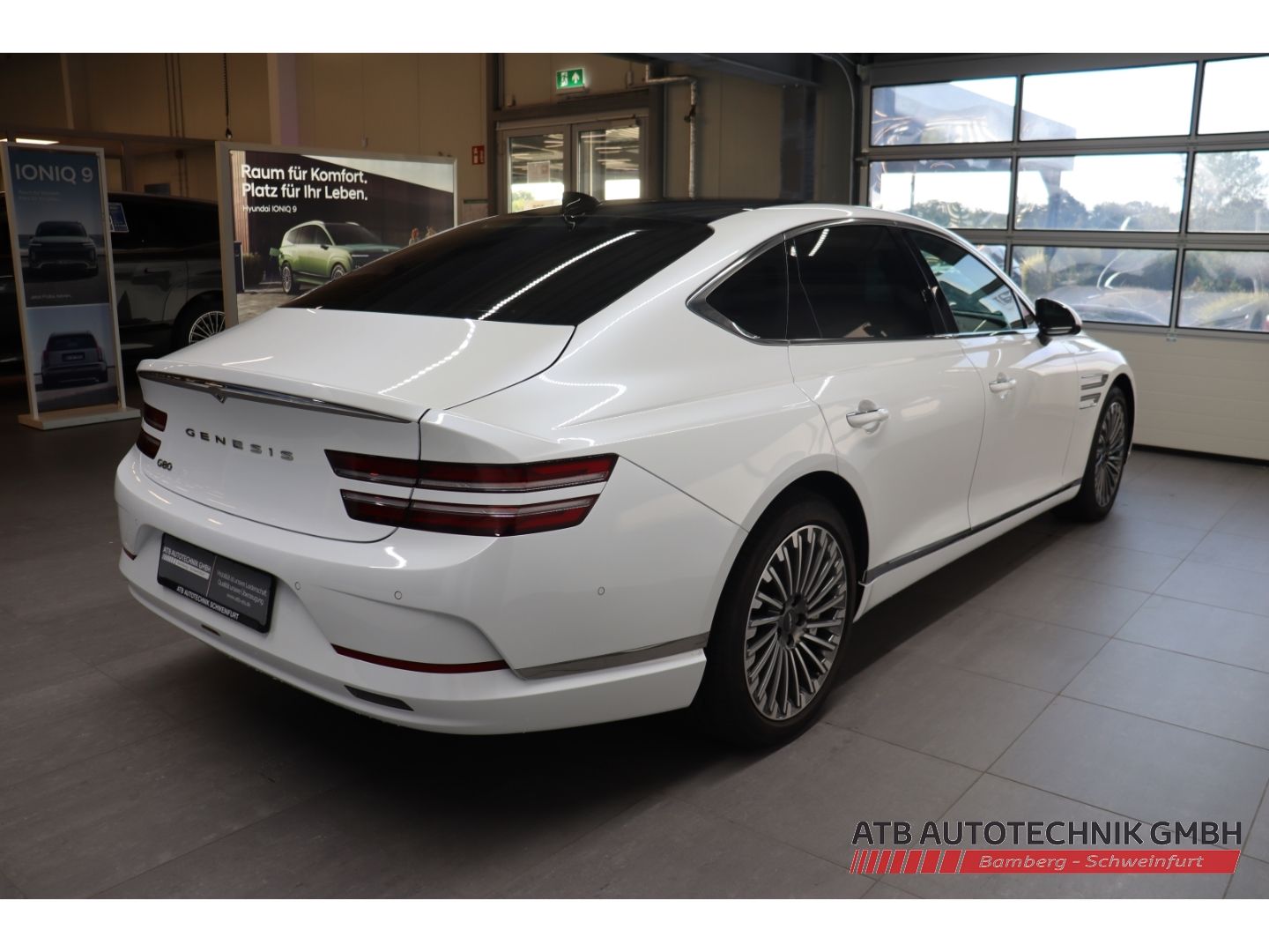 Fahrzeugabbildung Genesis G80 Electrified 4WD Luxury 87,2kWh 98,1% SOH Sol
