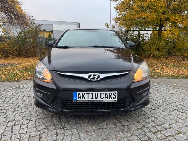 Hyundai i30 Blue Driver  1.Hand Tüv Dez.2025