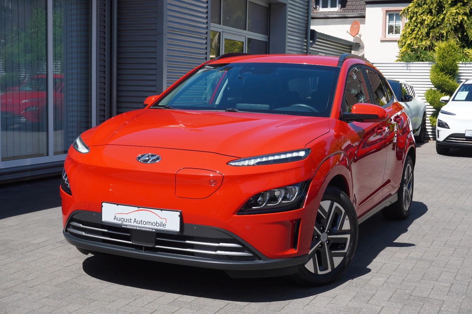 Hyundai KONA Trend WPump ACC LED Kamera Lenk+SHZ PDC v+h