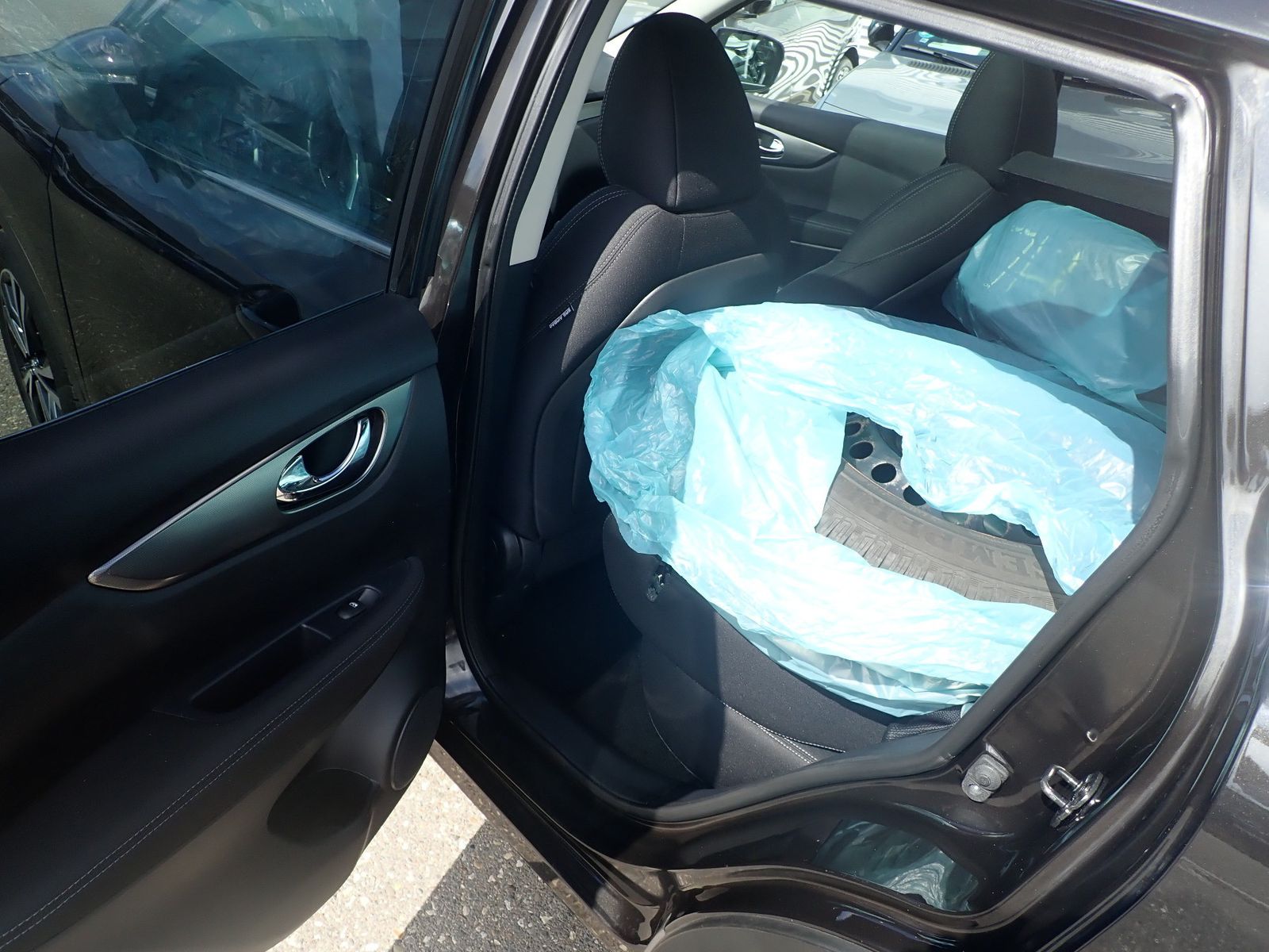 Fahrzeugabbildung Nissan Qashqai N-Connecta 1.6 DIG-T