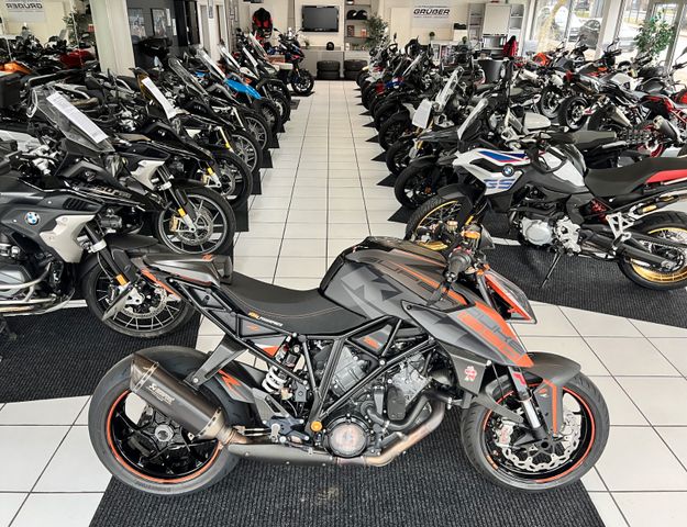 KTM 1290 Super Duke R *Tech Pack*Carbon*Zubehör*