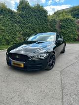 Jaguar XE Diesel - Jaguar XE: Von Privat