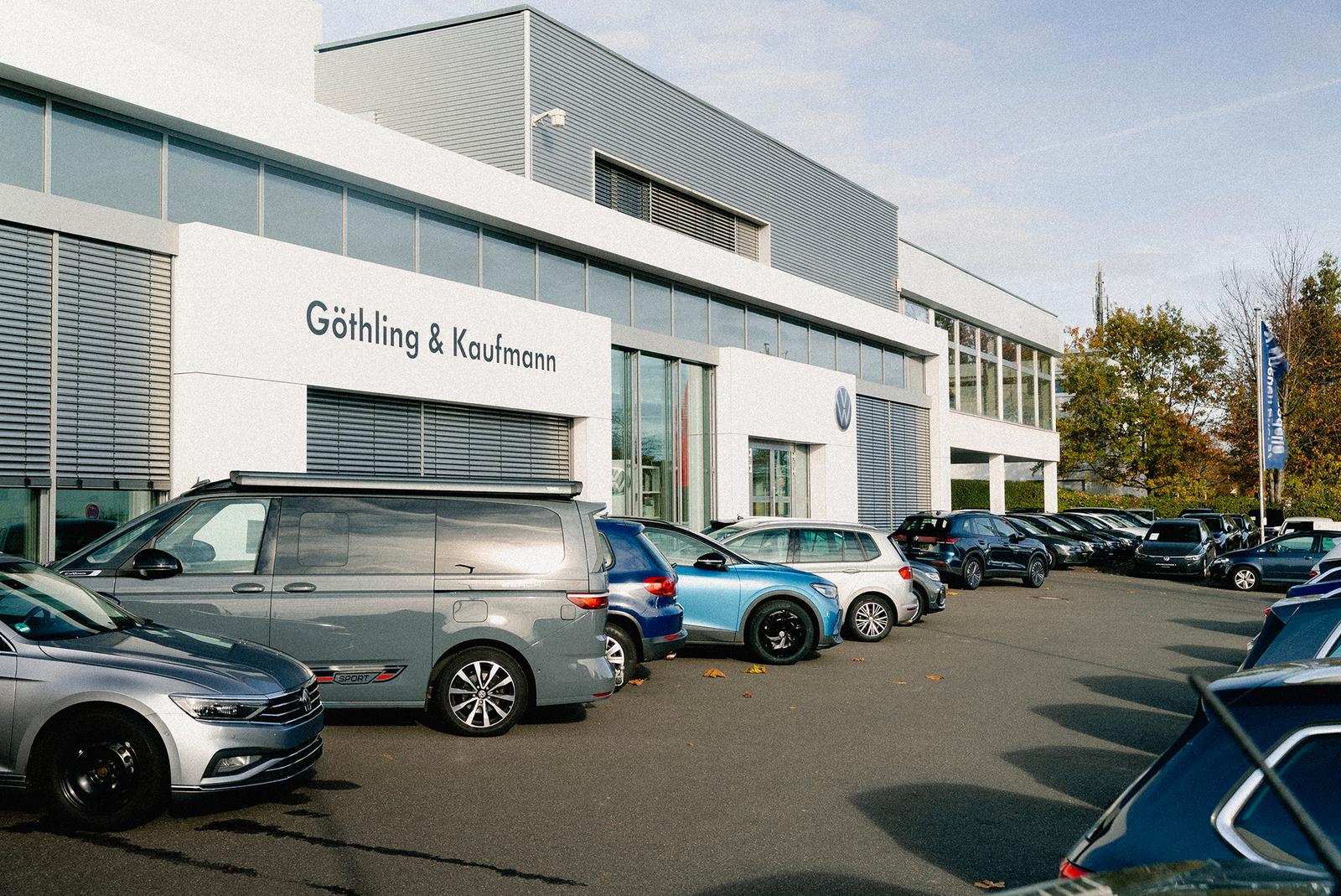 showroom-image-main