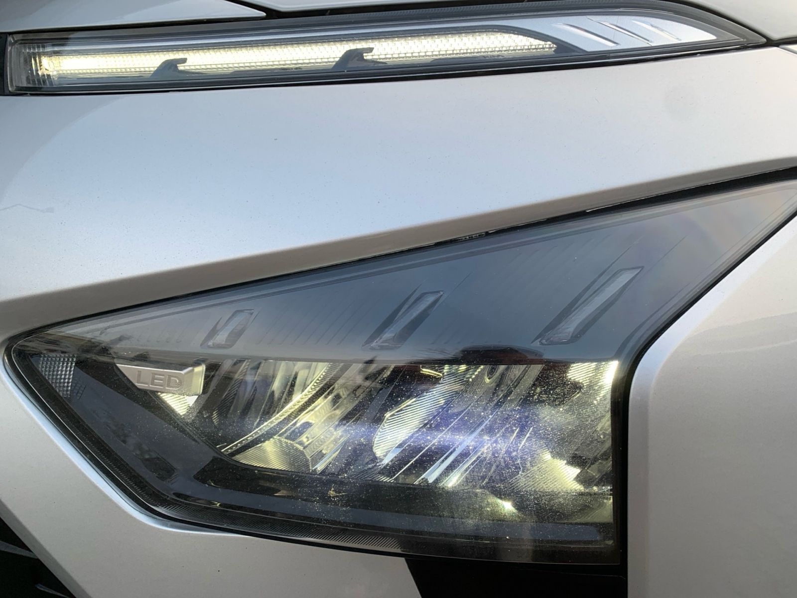 Fahrzeugabbildung Hyundai BAYON 1.0 T-GDI 7-DCT Trend Mild-Hybrid BOSE LED