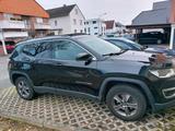 Jeep Geländewagen - Gelände gebraucht
