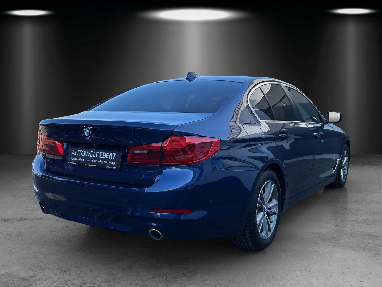 Fahrzeugabbildung BMW 530i Limousine Aut./KAMERA/LED/HUD/LEDER/