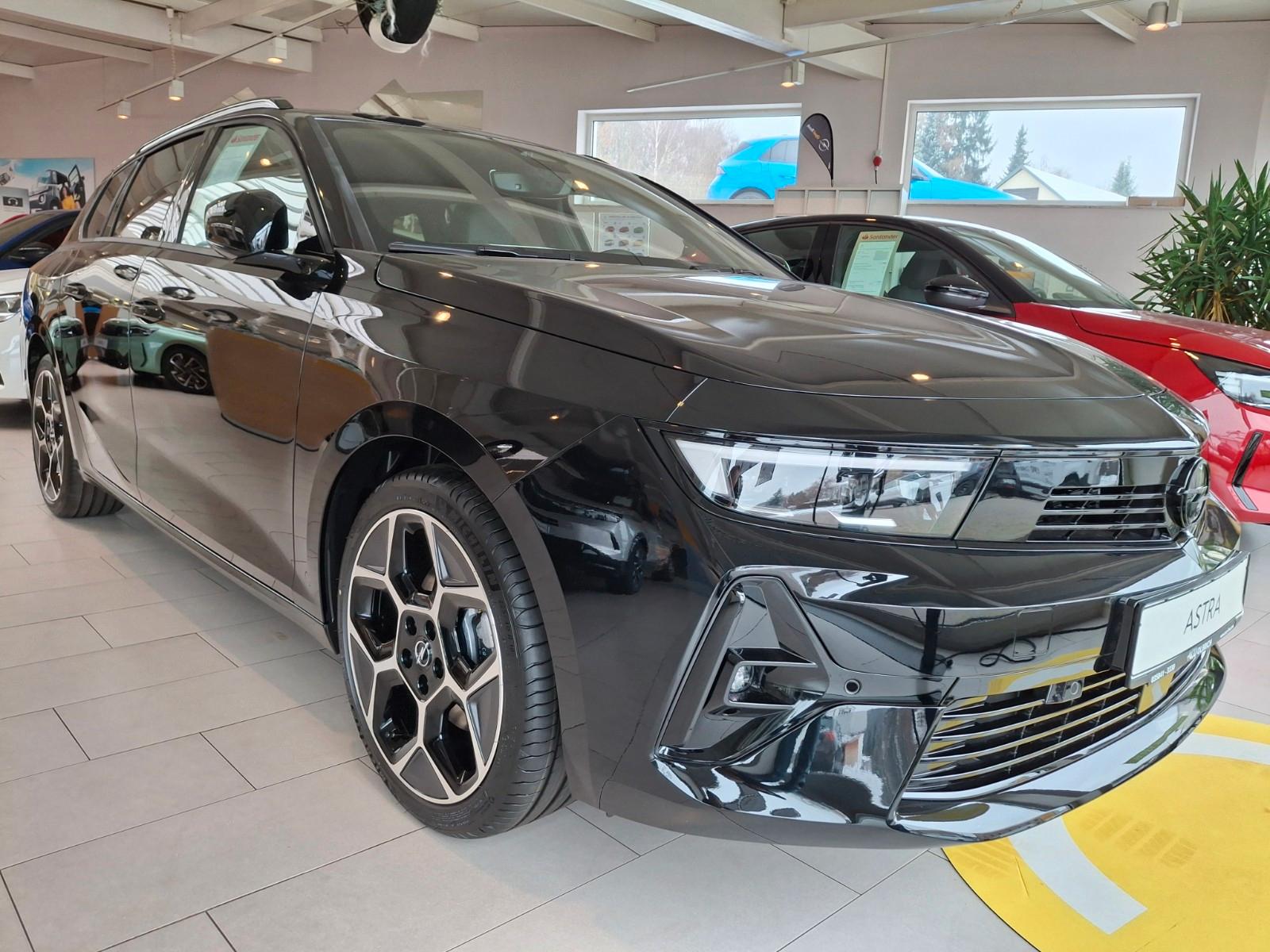 Opel Astra L Sports Tourer GS