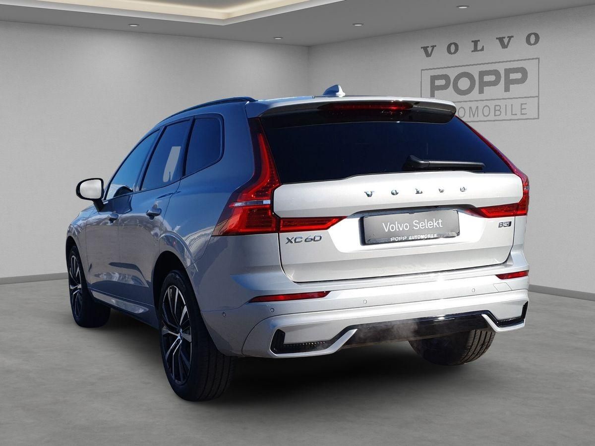 Volvo XC60 B5 AWD Ultra Dark 360° 4xSHZ ACC HUD PANO foto 4