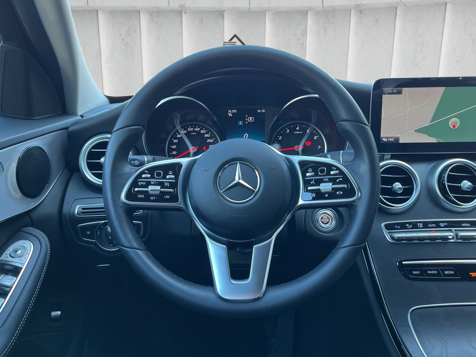 Fahrzeugabbildung Mercedes-Benz C 180 Avantgarde*LED*PDC*Kamera*SHZ*9G-Aut.**