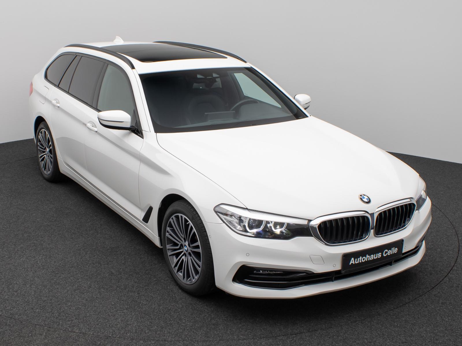 BMW 520d xD Tour Sport Line Pano H/K Exklusiv Paket