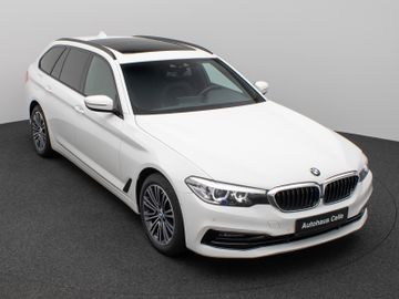 Fahrzeugabbildung BMW 520d xD Tour Sport Line Pano H/K Exklusiv Paket